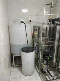 0.5噸反滲透設(shè)備安裝完畢